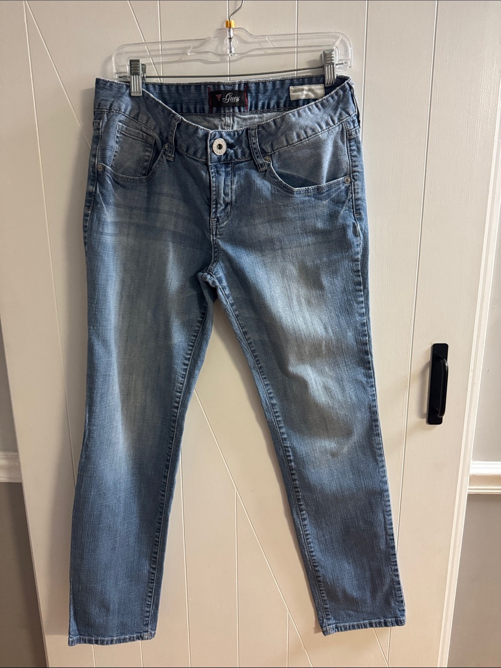 Guess Medium Rise Skinny Jeans "Sarah Fit" - Ladies Size 31
